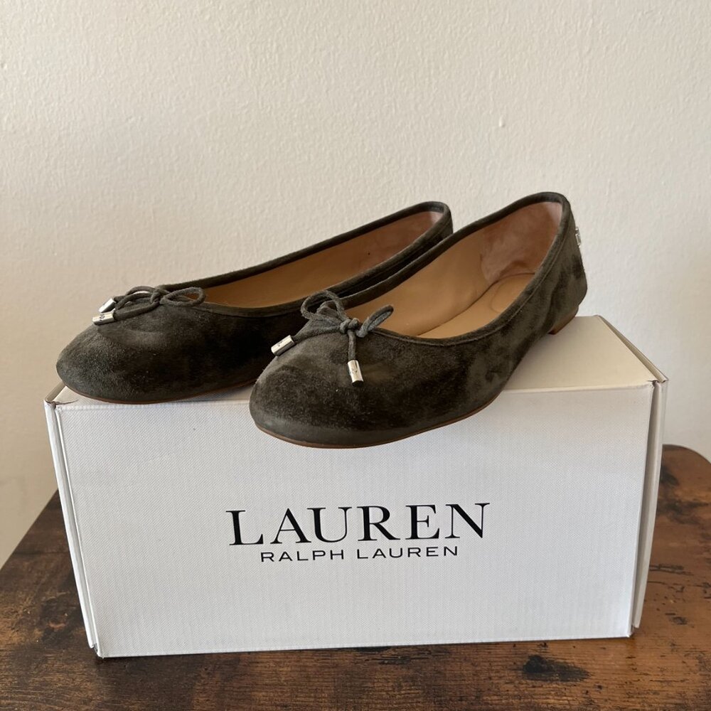 Lauren Ralph Lauren Suede Flats - Size 8